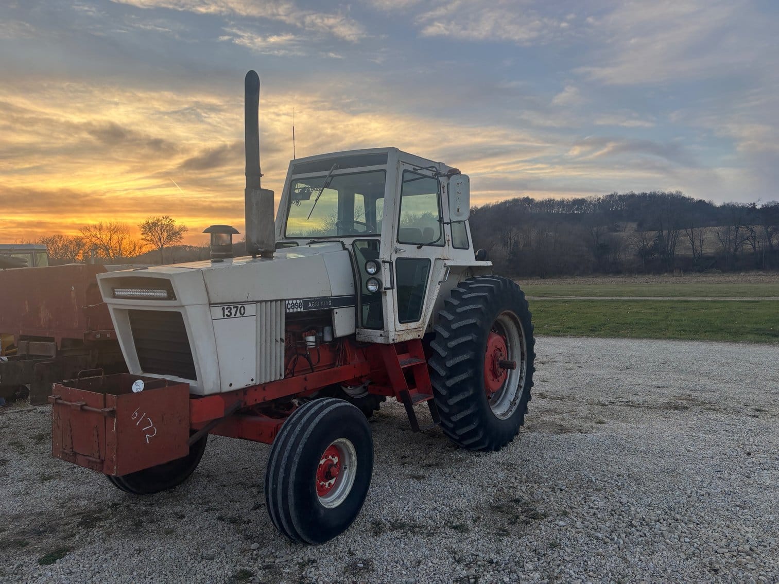 J.I. Case 1370 Equipment Image0