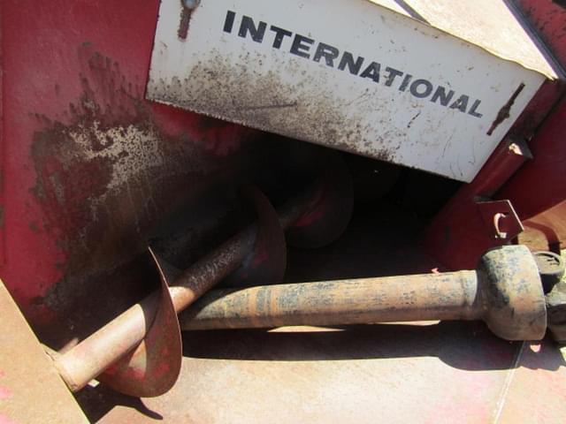 Image of International Harvester 56 equipment image 4