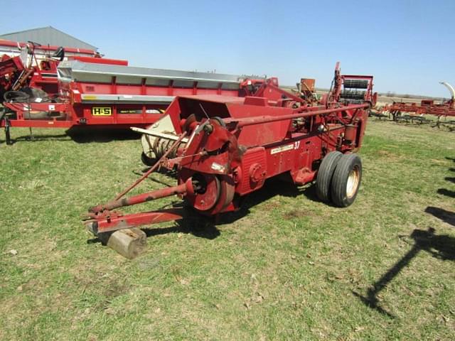 Image of International Harvester 37 equipment image 1