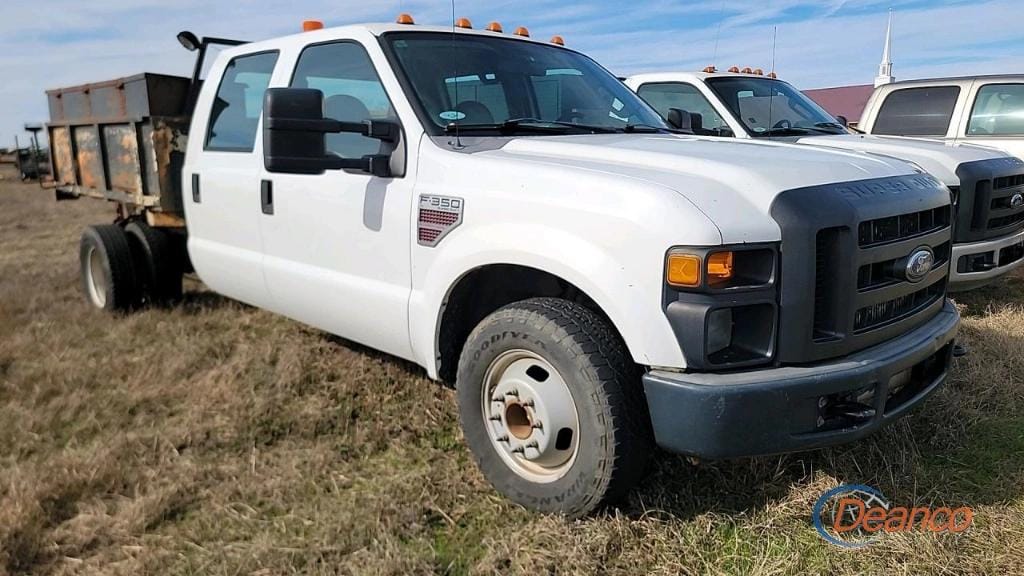 2008 Ford F-350 Equipment Image0