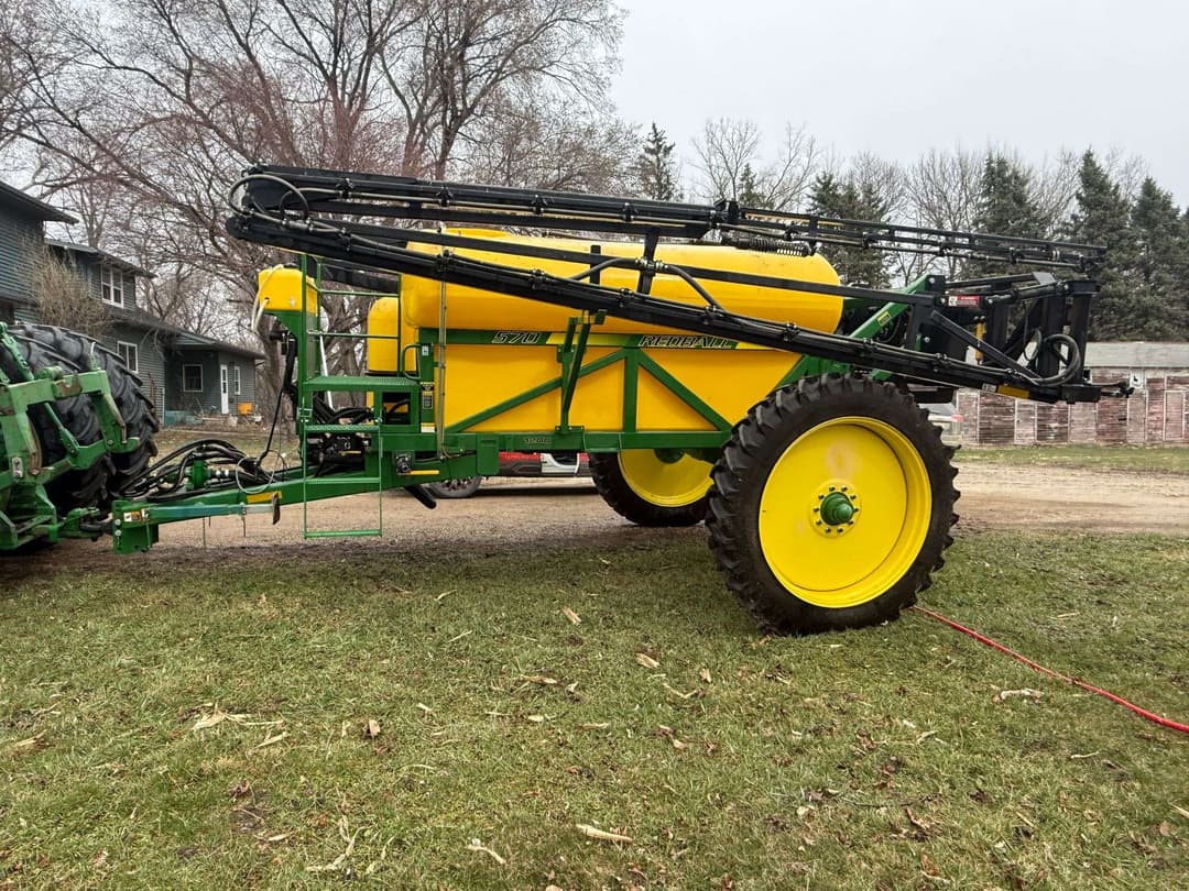 Image of Redball 570 Image 1