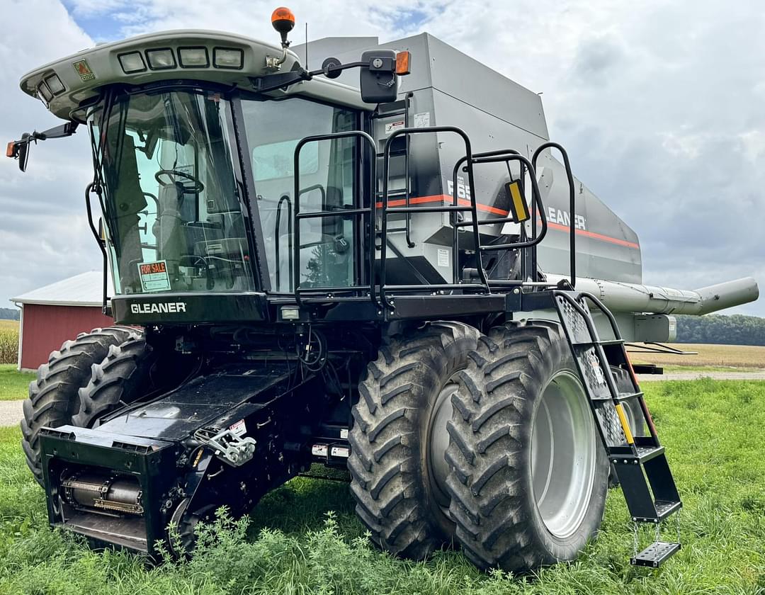 Image of AGCO Gleaner R65 Image 0