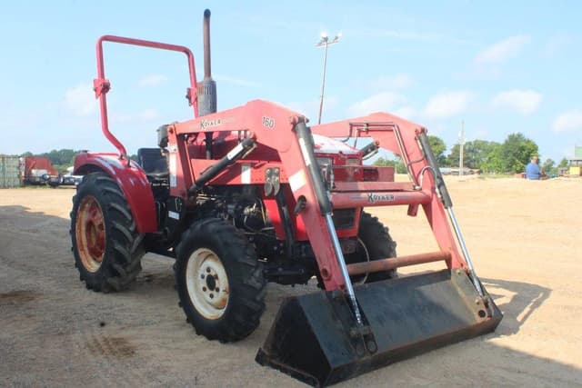 Image of Farm Pro 2430 equipment image 3