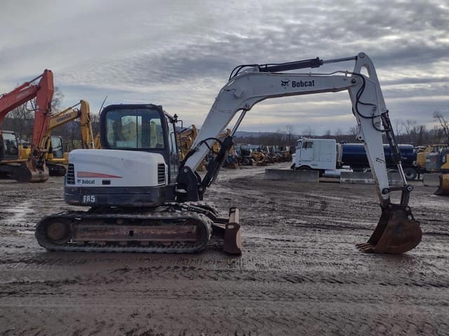 Image of Bobcat E85 equipment image 2