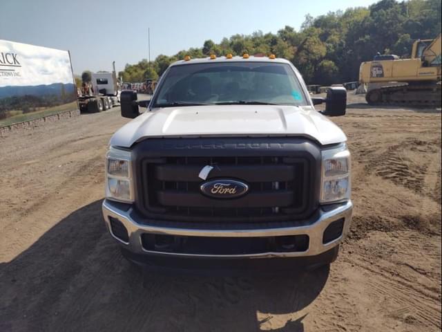 Image of Ford F-250 equipment image 1