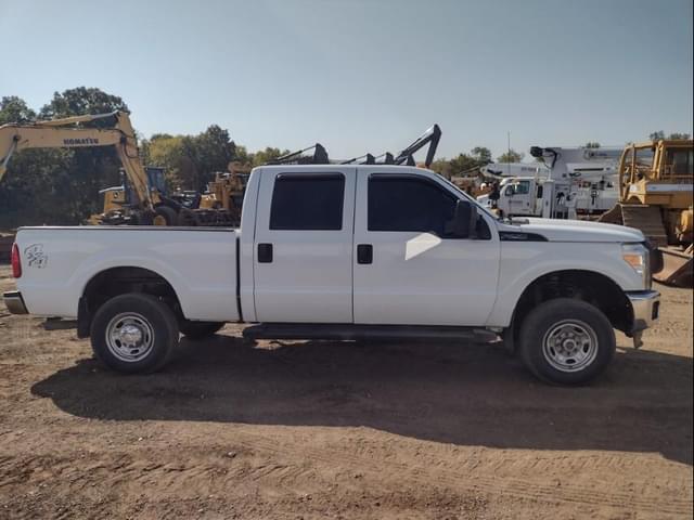 Image of Ford F-250 equipment image 2