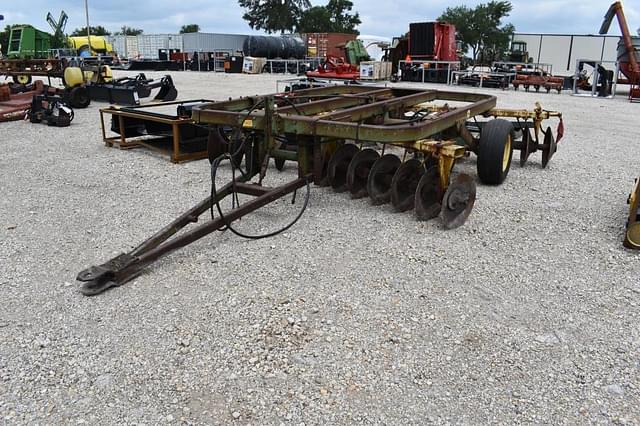 Image of John Deere 310 equipment image 1