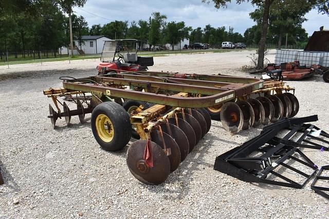 Image of John Deere 310 equipment image 2