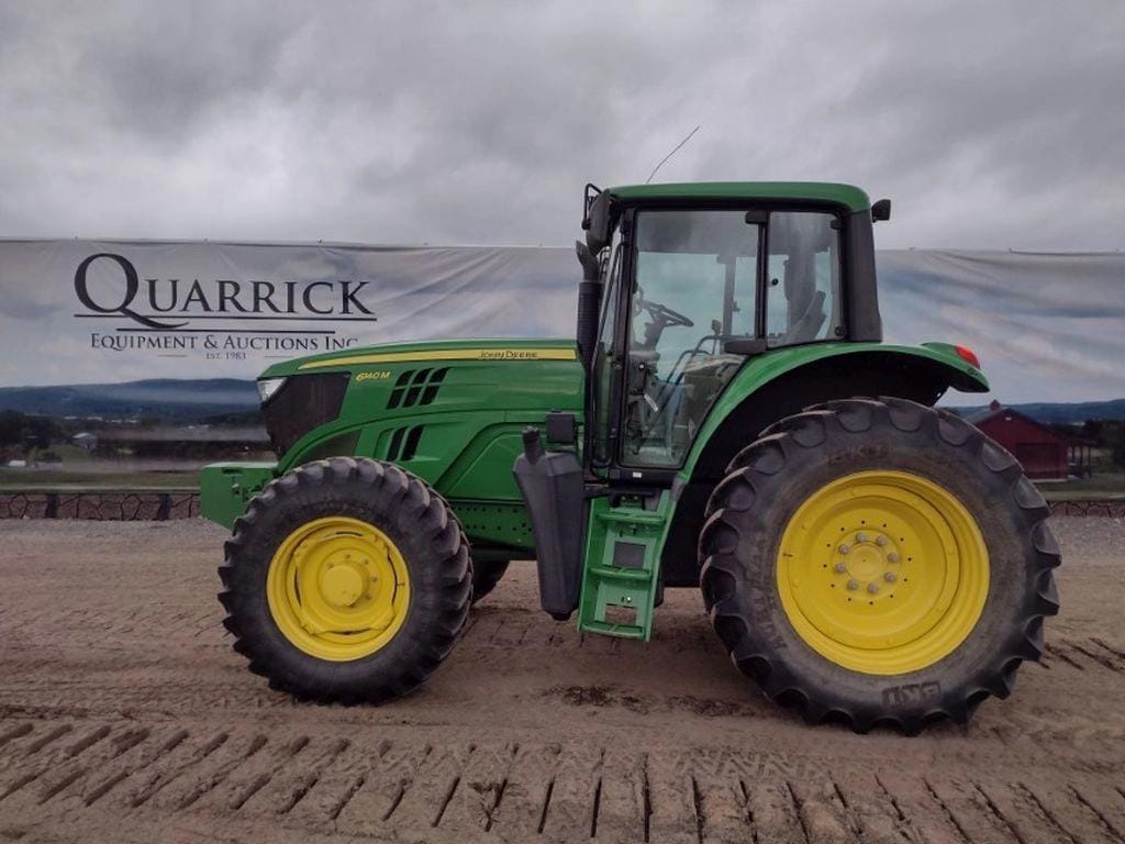 John Deere 6140M Equipment Image0
