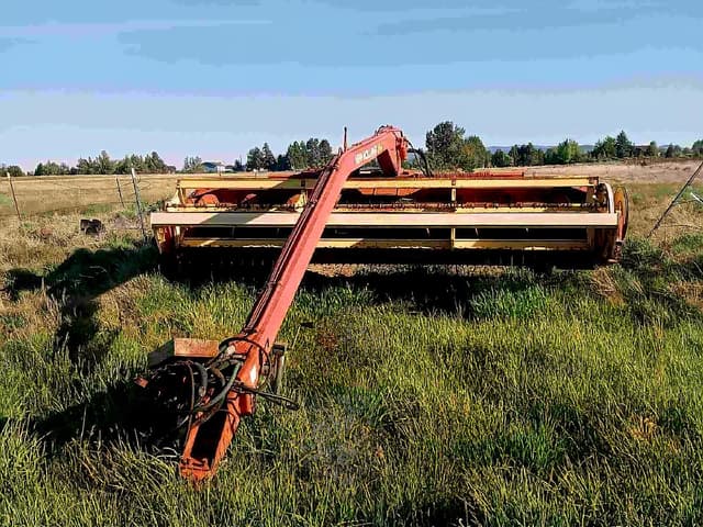 Image of New Holland 114 equipment image 1