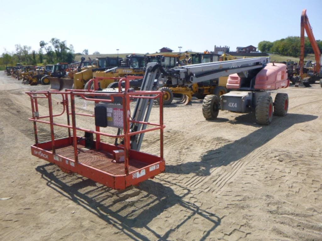 Main image Sky Jack SJ66T