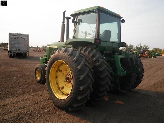 Image of John Deere 4630 equipment image 3