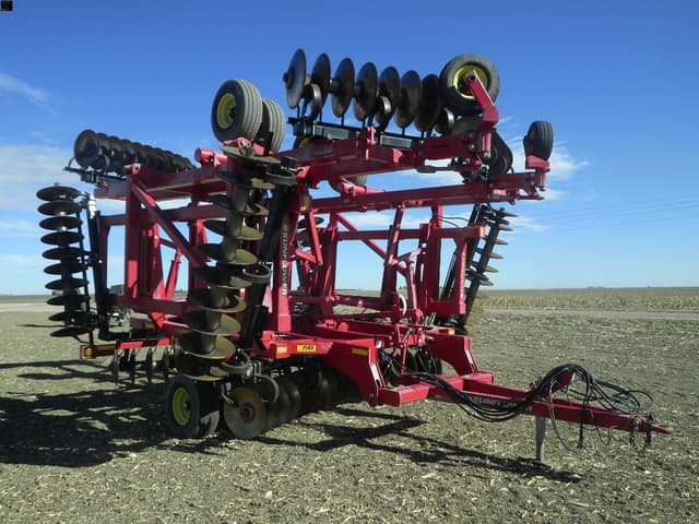 Image of Sunflower 1435 equipment image 3