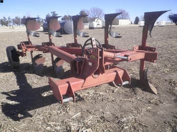 Main image International Harvester 165