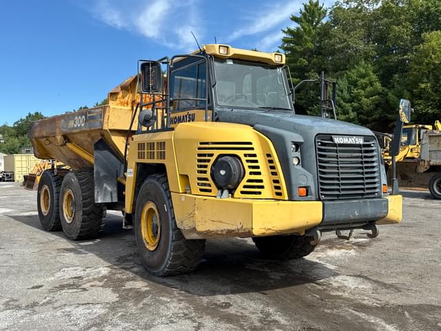 Image of Komatsu HM300-3 equipment image 2