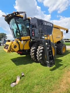 Image of CLAAS Lexion 670 equipment image 4