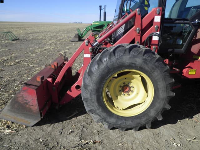 Image of Versatile 256 equipment image 4