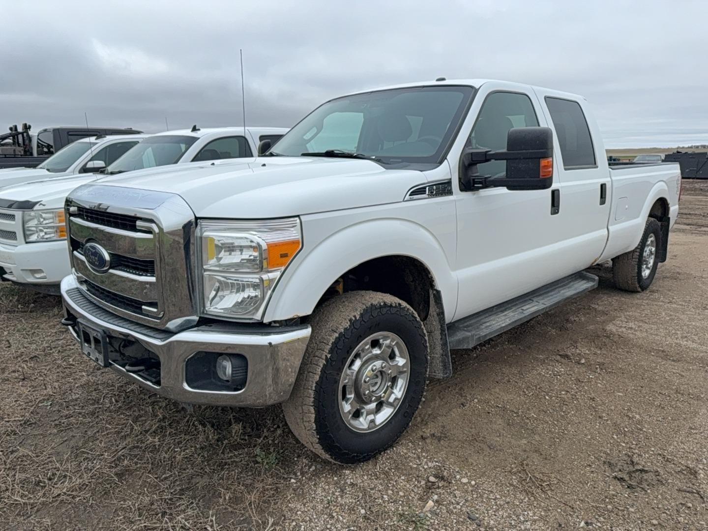 2014 Ford F-250 Equipment Image0