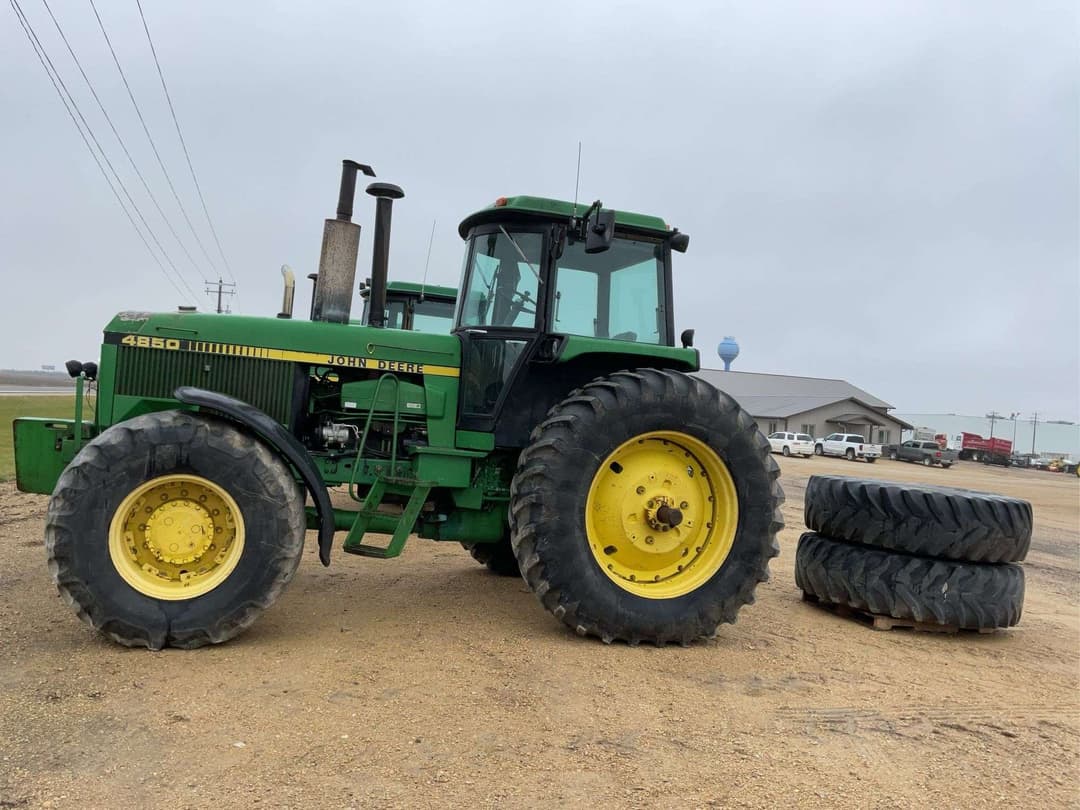 Image of John Deere 4850 Primary image