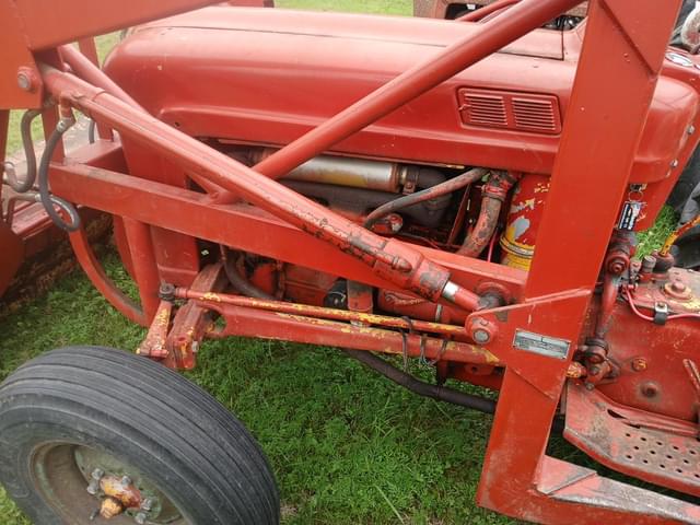 Image of Ford 641 equipment image 4
