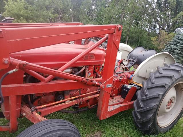 Image of Ford 641 equipment image 2