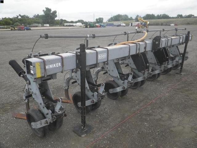 Image of Hiniker 6000 equipment image 1