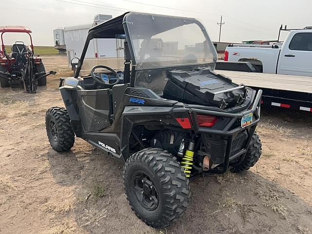 Image of Polaris RZR 900 equipment image 1