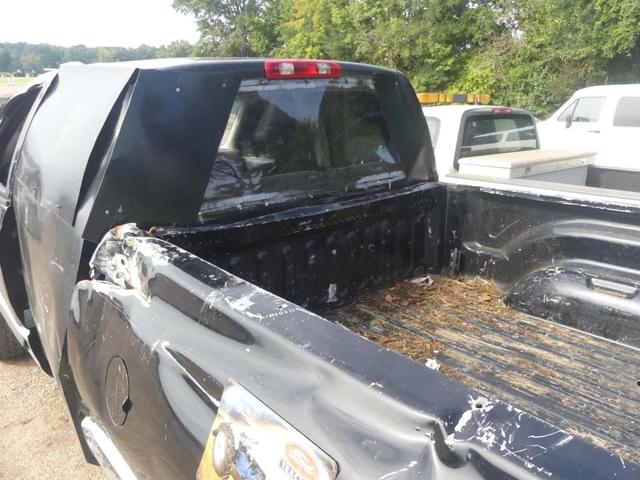 Image of Dodge Ram 2500 equipment image 4