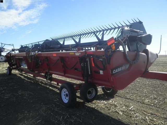 Image of Case IH 3152 equipment image 2