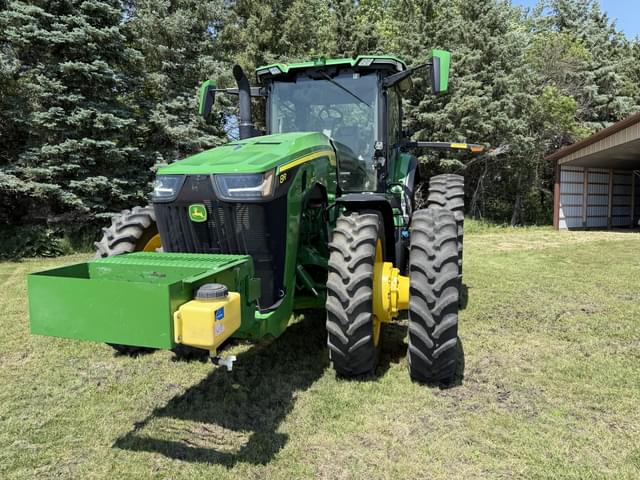 Image of John Deere 8R 340 equipment image 4