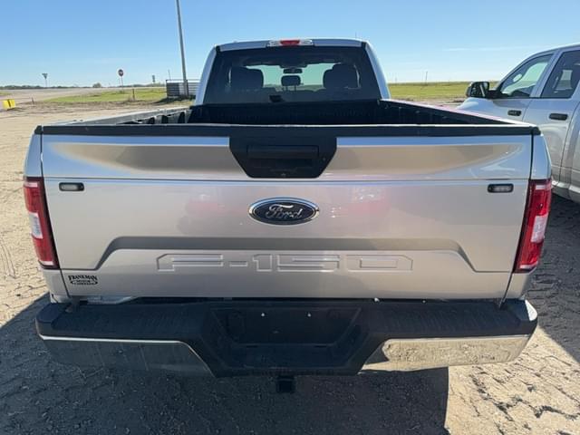 Image of Ford F-150 equipment image 2