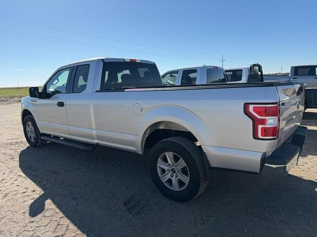 Image of Ford F-150 equipment image 1