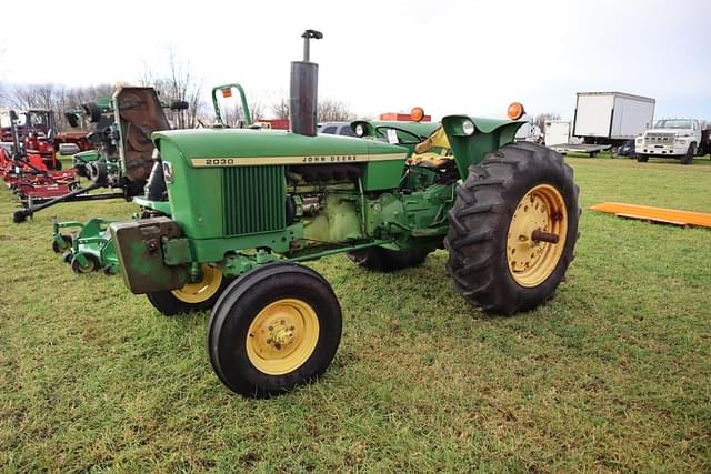 Image of John Deere 2030 equipment image 1