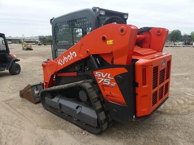 Image of Kubota SVL75-2 equipment image 3