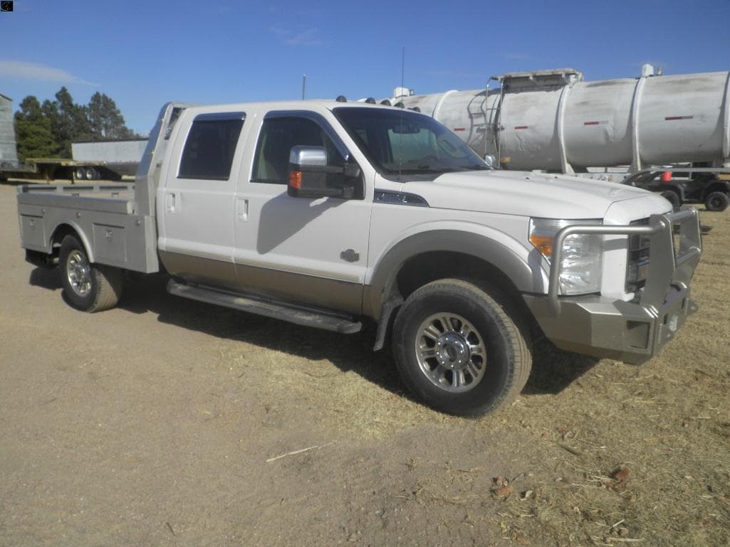 Image of Ford F-350 Primary image