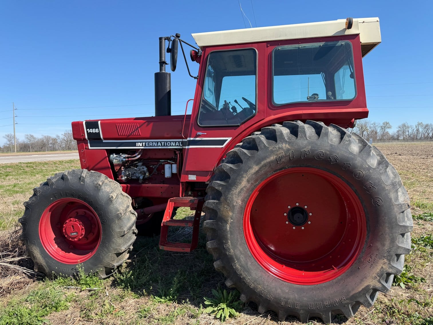 International Harvester 1466 Equipment Image0