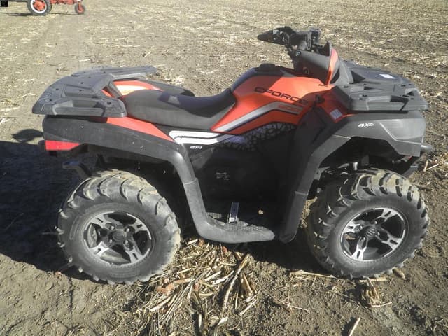 Image of CFMoto CForce 600 equipment image 1