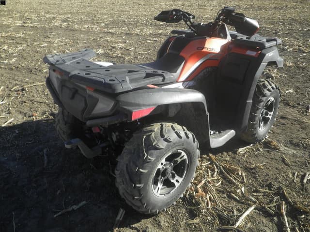 Image of CFMoto CForce 600 equipment image 2