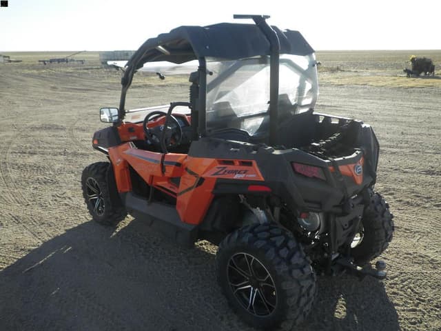 Image of CFMoto ZForce 800 equipment image 2