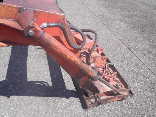 Image of Farmhand F-11 equipment image 4