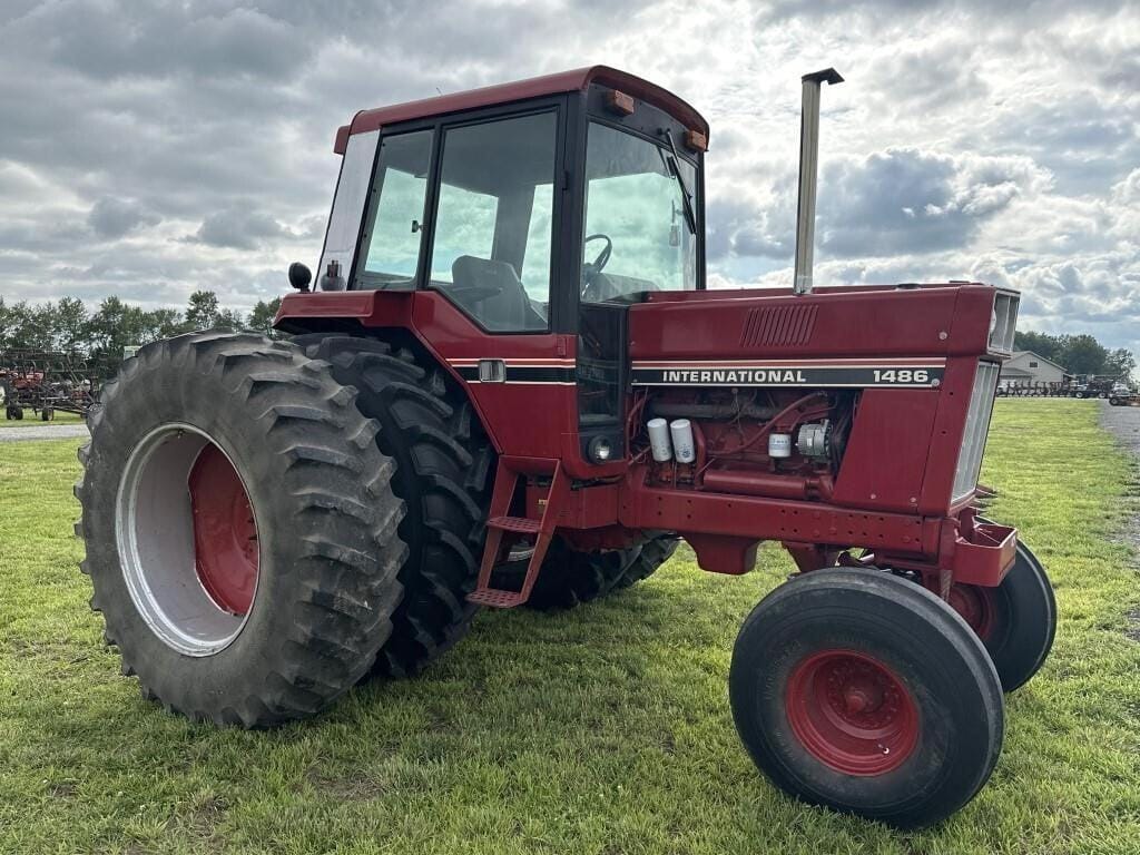 Main image International Harvester 1486