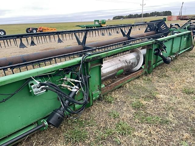 Image of John Deere 930 equipment image 2