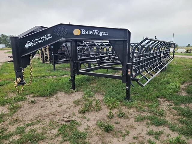 Image of  Industrias America Bale Wagon equipment image 1
