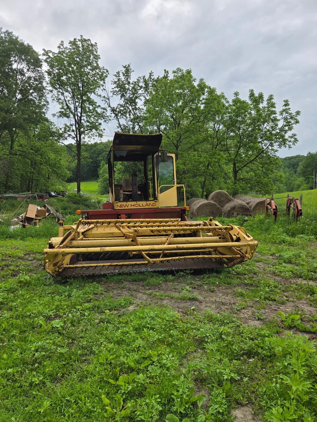 Image of New Holland 1499 Primary image