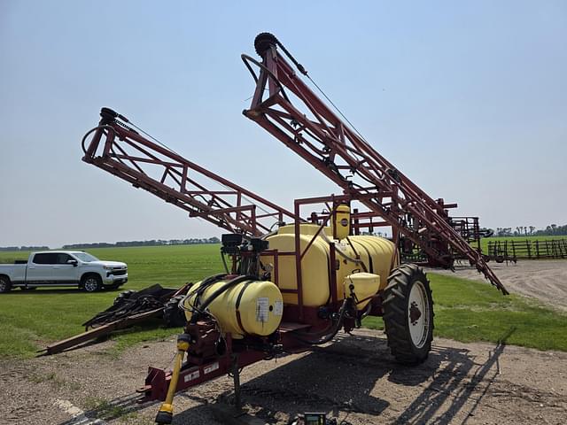 Image of Hardi Navigator 1000 equipment image 1