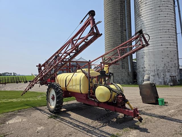 Image of Hardi Navigator 1000 equipment image 3