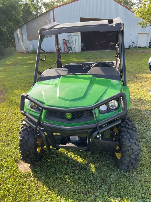 Image of John Deere Gator XUV 590M equipment image 1
