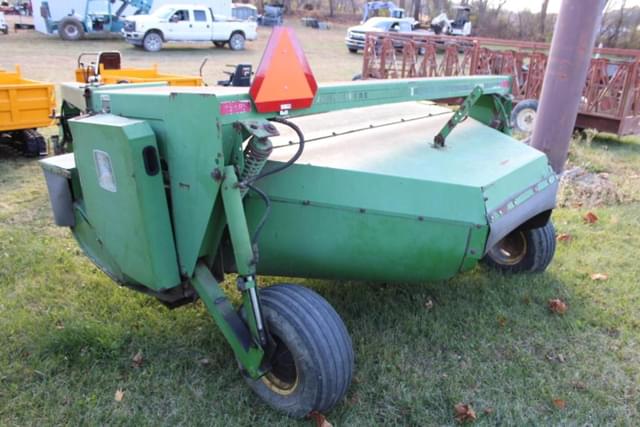 Image of John Deere 1327 equipment image 4