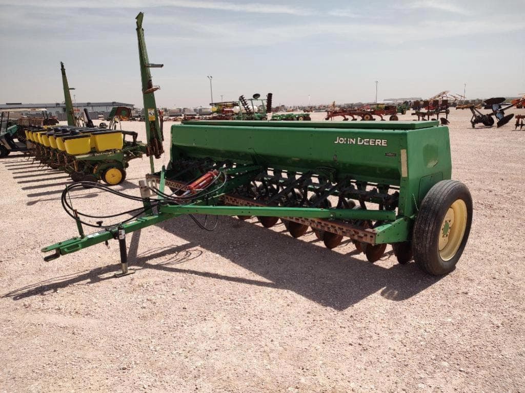 Image of John Deere 450 Primary image