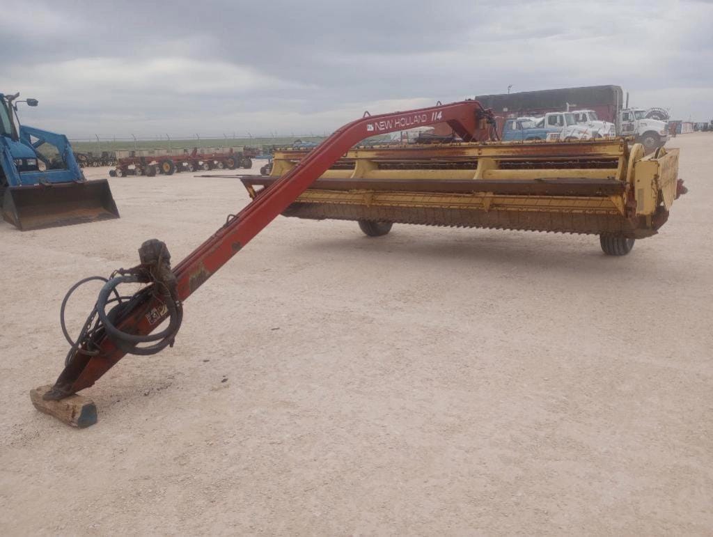 Main image New Holland 114